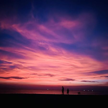 Marari Kallyani Beach Homestay Марарікулем Екстер'єр фото
